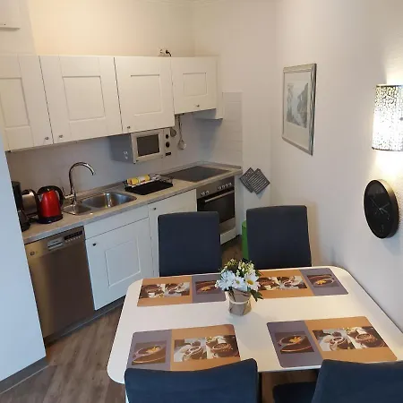 Apartment Duenenpark - Komfort Mit 1 Schlafzimmer Und Balkon Im Dachgeschoss 270